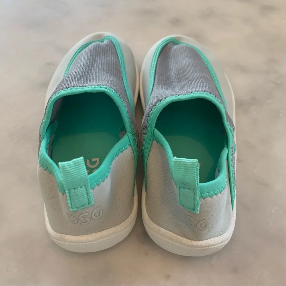 DSG Kids Water Shoes. Size 1
